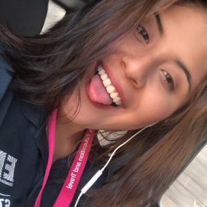 Meet your Posher, Rocio